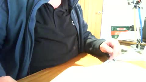 Snapshot of bvvwully chatting on March 10, 5:18 pm Blooter online show from March 10, 5:18 pm