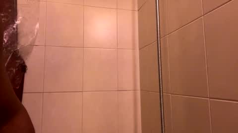 bwcluvx online show from December 4, 8:51 pm