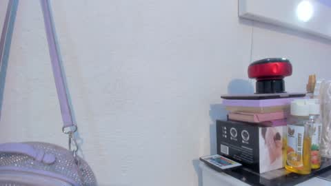     online show from December 2, 9:06 pm