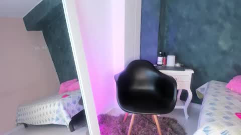 S A B R I N A  online show from March 25, 12:11 pm