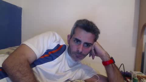 Collin Farrel online show from December 6, 10:08 pm