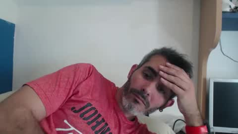 Collin Farrel online show from December 15, 12:28 pm