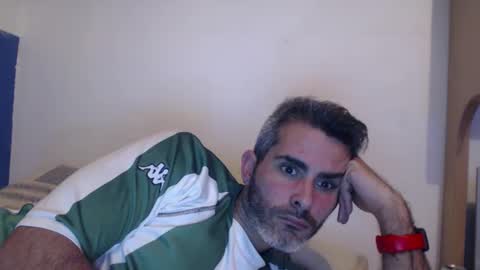 Collin Farrel online show from December 28, 6:29 pm