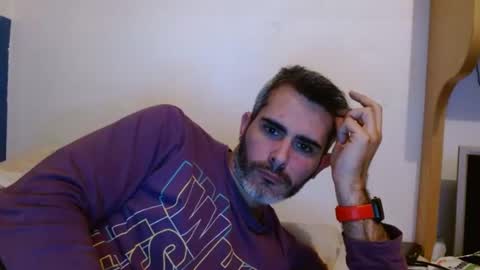 Collin Farrel online show from January 23, 7:07 pm