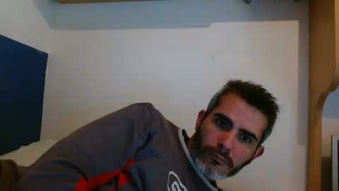 Collin Farrel online show from January 26, 11:50 am