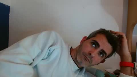 Collin Farrel online show from January 28, 11:06 am