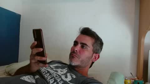 Collin Farrel online show from February 17, 3:20 pm