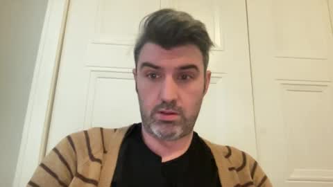 Snapshot of c_life128 chatting on January 8, 10:16 pm c_life128 online show from January 8, 10:16 pm