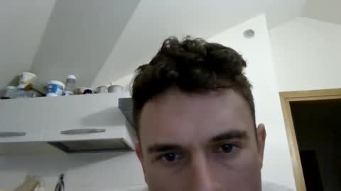 Snapshot of cabrobas22 chatting on February 19, 7:48 am Bass23 online show from February 19, 7:48 am