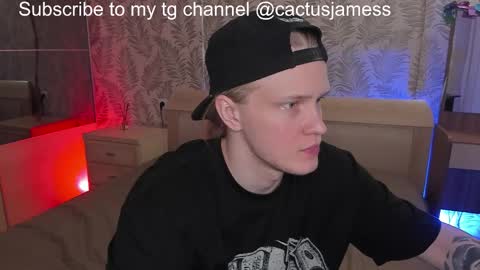 James online show from November 15, 6:26 pm