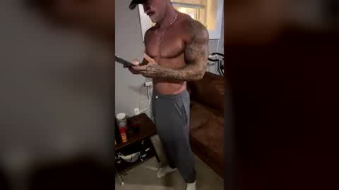 cadenhunterr online show from July 15, 5:18 pm
