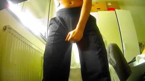 Snapshot of caesar69salad chatting on October 12, 10:03 am Caesar online show from October 12, 10:03 am