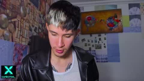 Snapshot of cafecitoo_ chatting on March 6, 12:40 am cafecitoo_ online show from March 6, 12:40 am