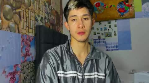 Snapshot of cafecitoo_ chatting on March 16, 1:33 am cafecitoo_ online show from March 16, 1:33 am