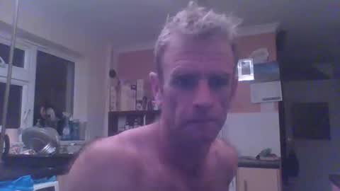 Snapshot of cags84 chatting on May 31, 12:08 am cags84 online show from May 31, 12:08 am