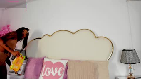 Cahitlin  online show from October 28, 7:23 am