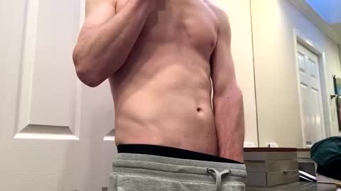 Snapshot of cahunk chatting on February 8, 6:11 pm cahunk online show from February 8, 6:11 pm