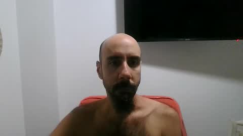 Snapshot of caibra87 chatting on February 10, 1:43 am Will caibra find a sugar daddy or sugar mommy online show from February 10, 1:43 am