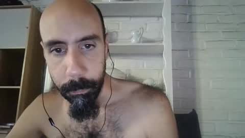 Snapshot of caibra87 chatting on February 22, 3:10 pm Will caibra find a sugar daddy or sugar mommy online show from February 22, 3:10 pm