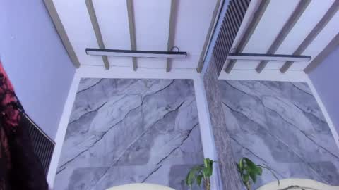 caitlyn_joness_ online show from April 24, 4:31 pm