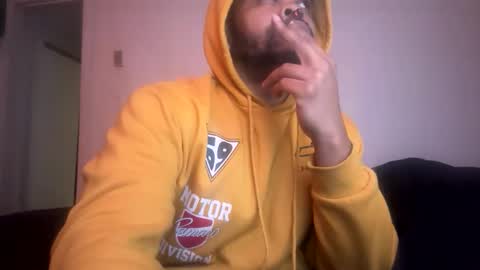 Snapshot of cakezoverfakez chatting on November 28, 12:46 am longjohns online show from November 28, 12:46 am