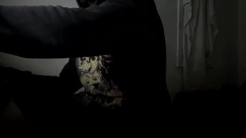 Snapshot of cakezoverfakez chatting on February 6, 12:48 am longjohns online show from February 6, 12:48 am