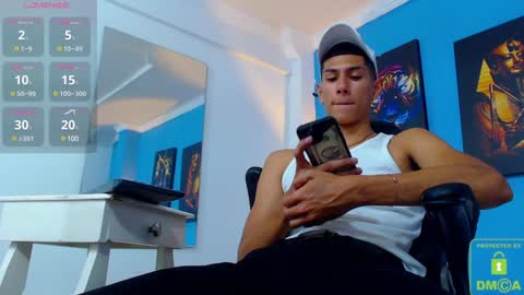 Valerio  online show from December 6, 8:29 pm