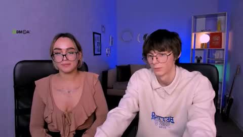 aleb online show from November 28, 1:25 pm