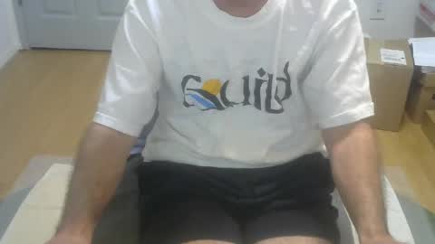 Snapshot of califun4u chatting on December 27, 1:43 am califun4u online show from December 27, 1:43 am