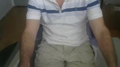 Snapshot of califun4u chatting on January 7, 7:06 pm califun4u online show from January 7, 7:06 pm