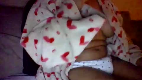 Snapshot of caligirl310r chatting on March 8, 6:21 am Caligurl Queen Head Fluffer In Charge Goddess of Cocktease Mistress of Holes online show from March 8, 6:21 am