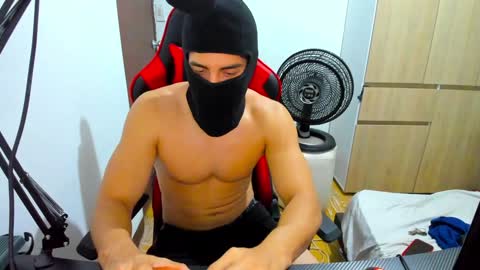 calihotcaliente27 online show from December 8, 12:29 am