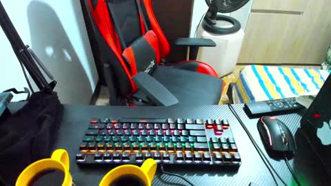 calihotcaliente27 online show from January 14, 11:42 am