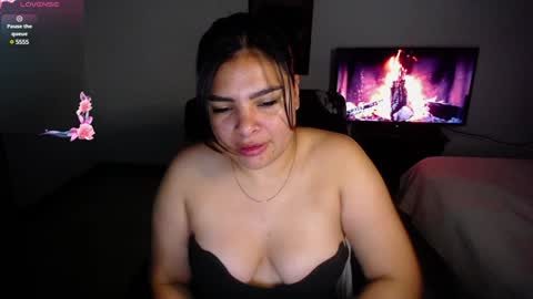 caliope_goddess1 online show from February 5, 9:46 am