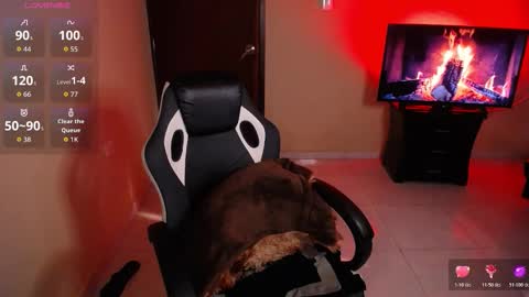 caliope_goddess1 online show from February 6, 9:18 pm