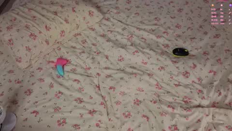 Nancy  Please thumbs up me  online show from November 28, 7:44 am