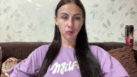 Anna online show from November 1, 8:11 pm