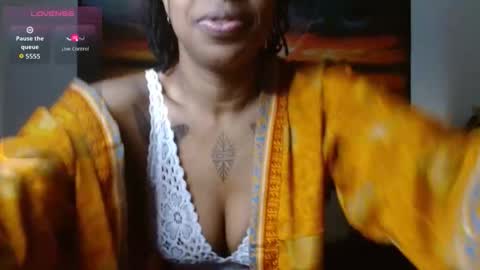 Snapshot of call_me_hedone chatting on November 25, 9:48 pm Hedone online show from November 25, 9:48 pm