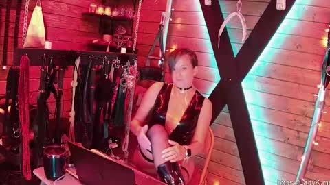 Snapshot of call_me_lady_kay chatting on November 12, 11:32 am call_me_lady_kay online show from November 12, 11:32 am