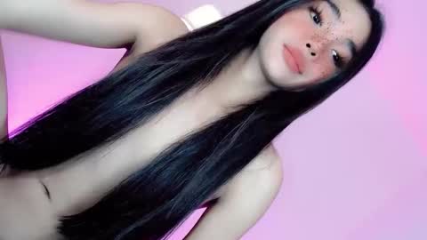 call_me_nina online show from May 5, 1:46 am