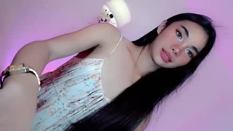 call_me_nina online show from May 8, 5:57 am