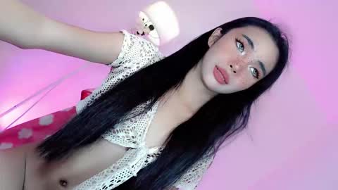 call_me_nina online show from May 12, 4:31 am