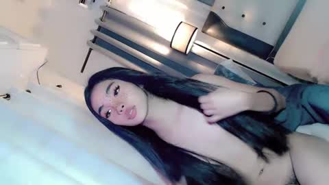 call_me_nina online show from May 19, 7:47 am