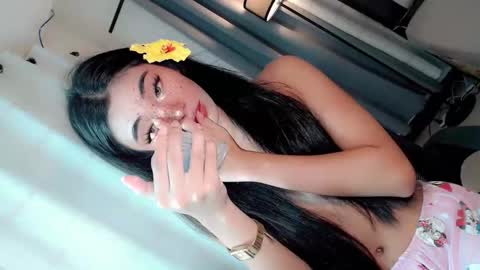 call_me_nina online show from May 27, 1:02 am