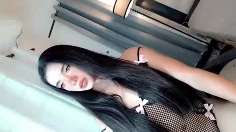 call_me_nina online show from May 29, 2:09 am