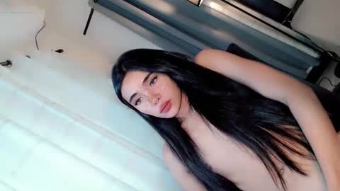 call_me_nina online show from June 5, 6:52 am