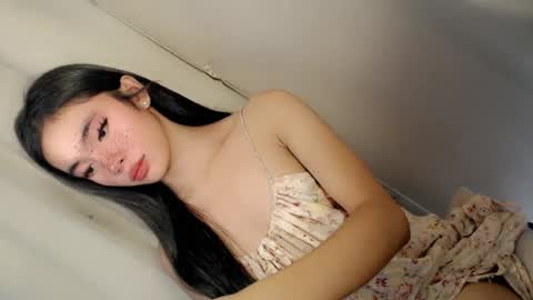 call_me_nina online show from July 13, 12:13 am