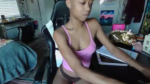 callhertori online show from November 22, 7:02 pm