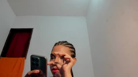 Snapshot of calliedemon_ chatting on June 22, 8:17 pm Callie online show from June 22, 8:17 pm