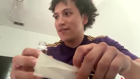 Snapshot of callme38315 chatting on October 5, 1:31 pm callme38315 online show from October 5, 1:31 pm